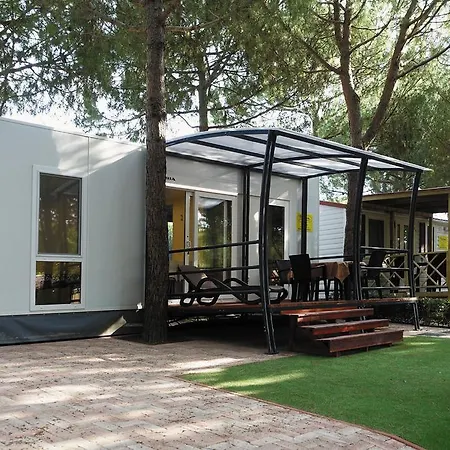Victoria Mobilehome Lido 4*